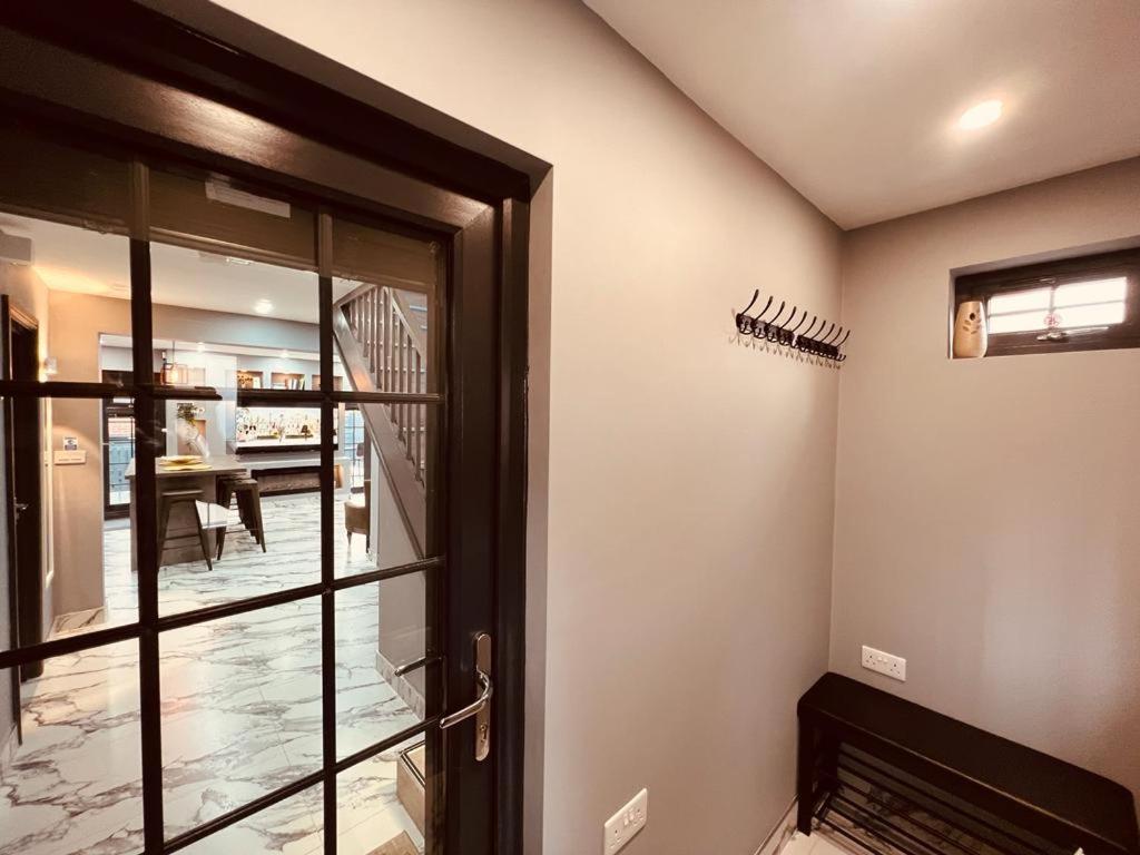 Urban Escape *4 Bedroom House* With Free Parking Birmingham Eksteriør bilde