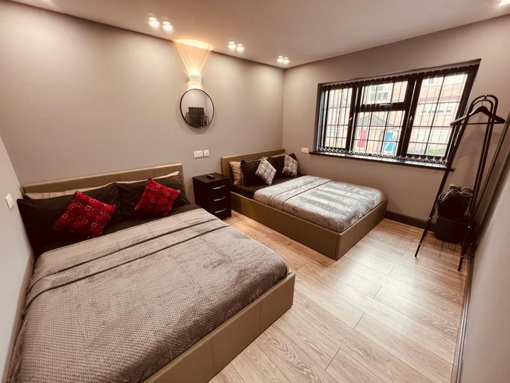 Urban Escape *4 Bedroom House* With Free Parking Birmingham Eksteriør bilde