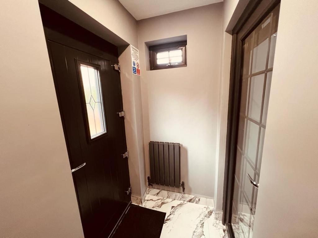 Urban Escape *4 Bedroom House* With Free Parking Birmingham Eksteriør bilde